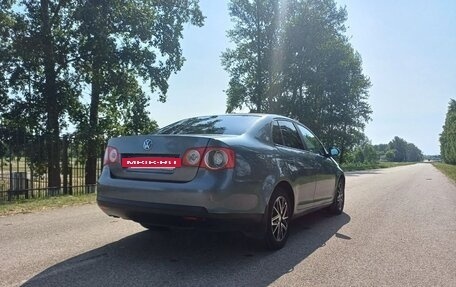 Volkswagen Jetta VI, 2007 год, 450 000 рублей, 5 фотография