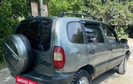 Chevrolet Niva I рестайлинг, 2005 год, 200 000 рублей, 3 фотография