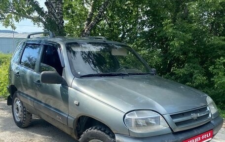 Chevrolet Niva I рестайлинг, 2005 год, 200 000 рублей, 5 фотография