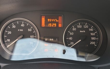 Renault Sandero I, 2011 год, 690 000 рублей, 12 фотография