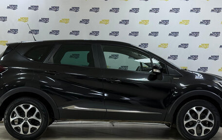 Renault Kaptur I рестайлинг, 2017 год, 1 591 000 рублей, 8 фотография
