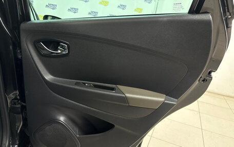 Renault Kaptur I рестайлинг, 2017 год, 1 591 000 рублей, 23 фотография