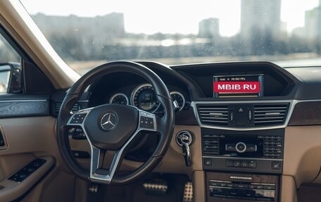 Mercedes-Benz E-Класс, 2012 год, 2 149 000 рублей, 13 фотография