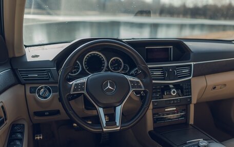 Mercedes-Benz E-Класс, 2012 год, 2 149 000 рублей, 19 фотография