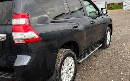 Toyota Land Cruiser Prado 150 рестайлинг 2, 2014 год, 3 000 000 рублей, 5 фотография