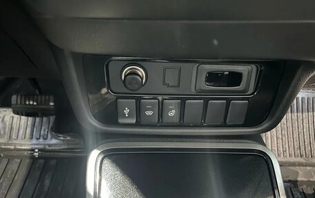 Mitsubishi Outlander III рестайлинг 3, 2022 год, 2 549 000 рублей, 15 фотография