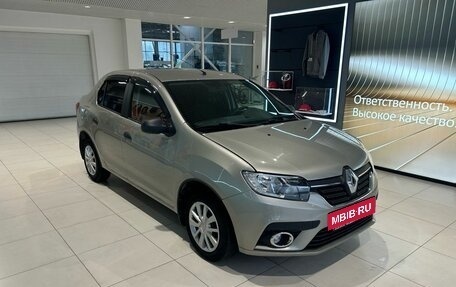 Renault Logan II, 2019 год, 990 000 рублей, 3 фотография