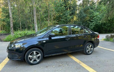 Volkswagen Polo VI (EU Market), 2010 год, 700 000 рублей, 10 фотография