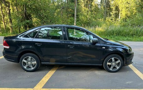 Volkswagen Polo VI (EU Market), 2010 год, 700 000 рублей, 11 фотография