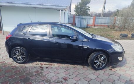 Opel Astra J, 2011 год, 637 000 рублей, 4 фотография