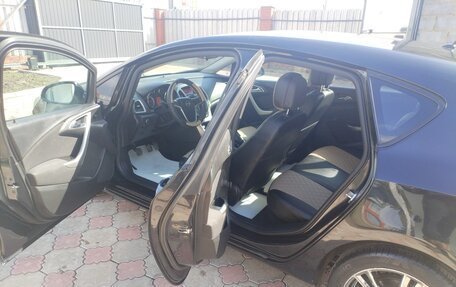 Opel Astra J, 2011 год, 637 000 рублей, 12 фотография