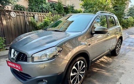Nissan Qashqai, 2010 год, 1 170 000 рублей, 2 фотография