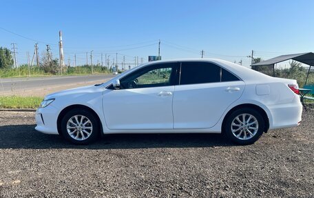 Toyota Camry, 2015 год, 1 950 000 рублей, 3 фотография