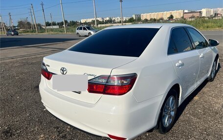 Toyota Camry, 2015 год, 1 950 000 рублей, 5 фотография