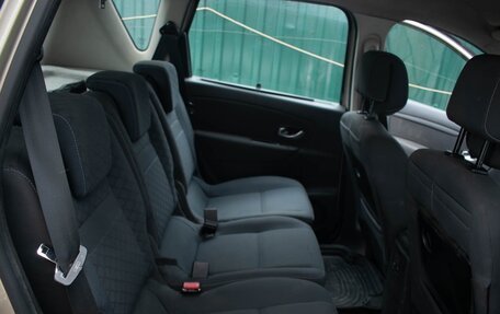 Renault Scenic III, 2010 год, 645 000 рублей, 11 фотография