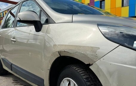 Renault Scenic III, 2010 год, 645 000 рублей, 6 фотография