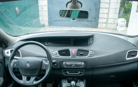 Renault Scenic III, 2010 год, 645 000 рублей, 13 фотография