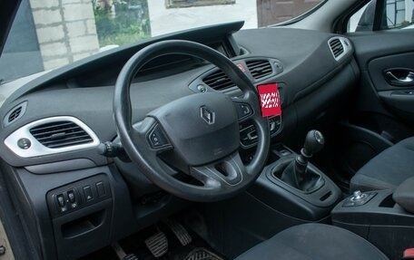 Renault Scenic III, 2010 год, 645 000 рублей, 16 фотография
