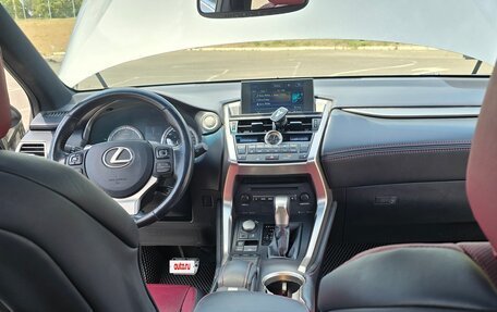 Lexus NX I, 2015 год, 3 100 000 рублей, 9 фотография