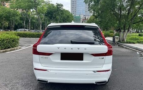 Volvo XC60 II, 2021 год, 2 340 000 рублей, 4 фотография