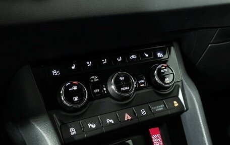 Skoda Karoq I, 2021 год, 2 449 520 рублей, 19 фотография