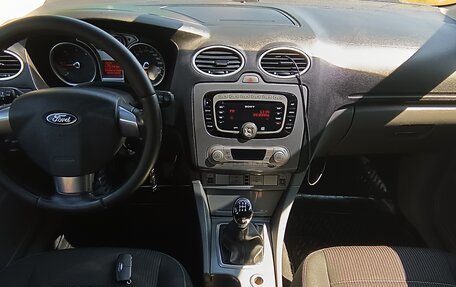 Ford Focus II рестайлинг, 2011 год, 600 000 рублей, 2 фотография