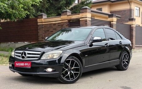 Mercedes-Benz C-Класс, 2008 год, 1 222 000 рублей, 1 фотография