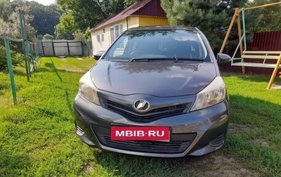 Toyota Vitz, 2012 год, 700 000 рублей, 1 фотография