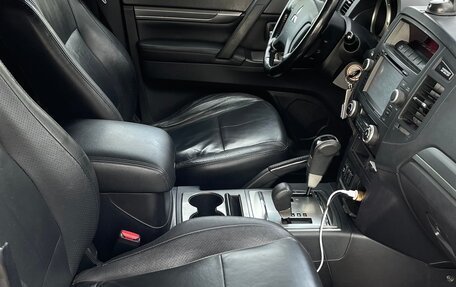 Mitsubishi Pajero IV, 2010 год, 2 100 000 рублей, 7 фотография