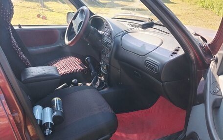 Chevrolet Niva I рестайлинг, 2004 год, 300 000 рублей, 7 фотография