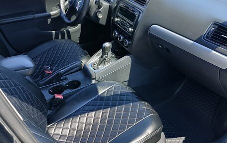 Volkswagen Jetta VI, 2012 год, 1 100 000 рублей, 14 фотография