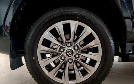 Toyota Land Cruiser, 2025 год, 15 300 000 рублей, 8 фотография