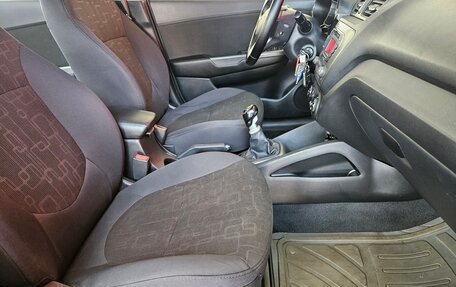 KIA Rio III рестайлинг, 2011 год, 770 000 рублей, 12 фотография