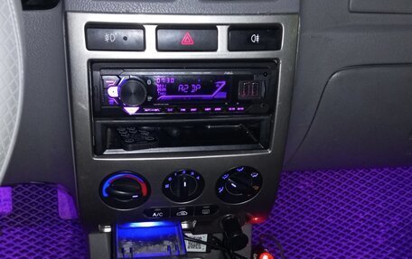 KIA Rio II, 2003 год, 320 000 рублей, 10 фотография