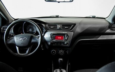 KIA Rio III рестайлинг, 2013 год, 900 000 рублей, 13 фотография