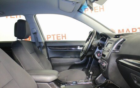 KIA Sorento II рестайлинг, 2017 год, 1 987 000 рублей, 10 фотография