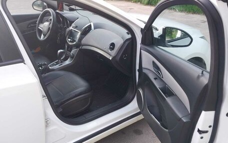 Chevrolet Cruze II, 2013 год, 950 000 рублей, 6 фотография