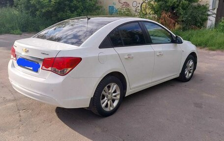 Chevrolet Cruze II, 2013 год, 950 000 рублей, 9 фотография