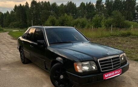 Mercedes-Benz E-Класс, 1994 год, 420 000 рублей, 2 фотография