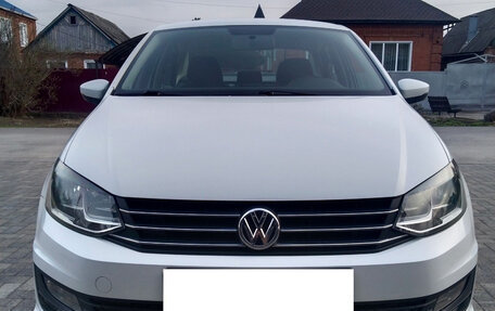 Volkswagen Polo VI (EU Market), 2019 год, 1 350 000 рублей, 2 фотография