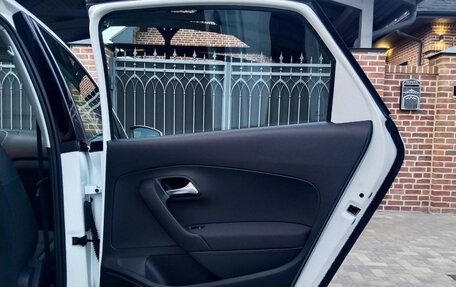 Volkswagen Polo VI (EU Market), 2019 год, 1 350 000 рублей, 18 фотография