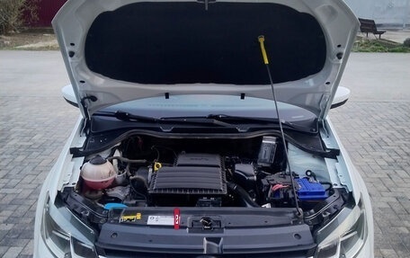 Volkswagen Polo VI (EU Market), 2019 год, 1 350 000 рублей, 19 фотография
