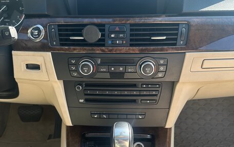 BMW 3 серия, 2008 год, 1 200 000 рублей, 13 фотография