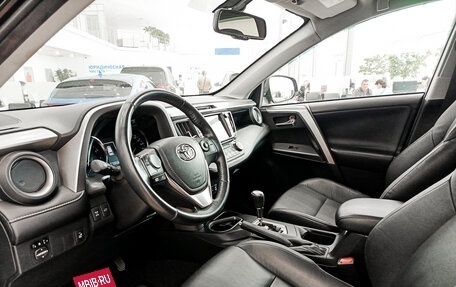 Toyota RAV4, 2017 год, 2 245 000 рублей, 20 фотография