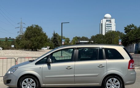 Opel Zafira B, 2011 год, 897 000 рублей, 15 фотография