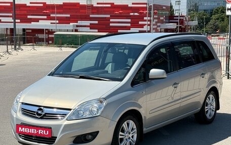 Opel Zafira B, 2011 год, 897 000 рублей, 10 фотография