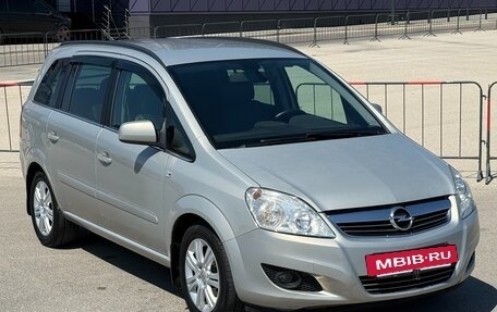 Opel Zafira B, 2011 год, 897 000 рублей, 4 фотография