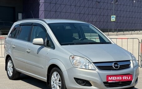 Opel Zafira B, 2011 год, 897 000 рублей, 3 фотография