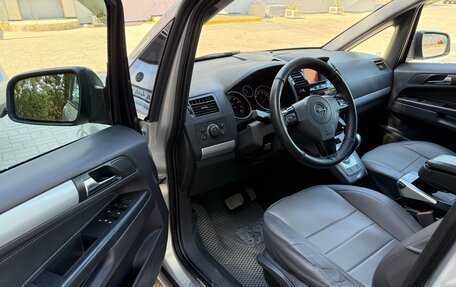 Opel Zafira B, 2011 год, 897 000 рублей, 25 фотография
