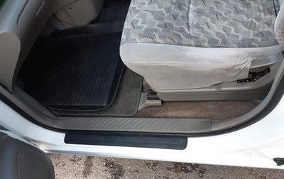 Nissan Rnessa, 1997 год, 410 000 рублей, 1 фотография